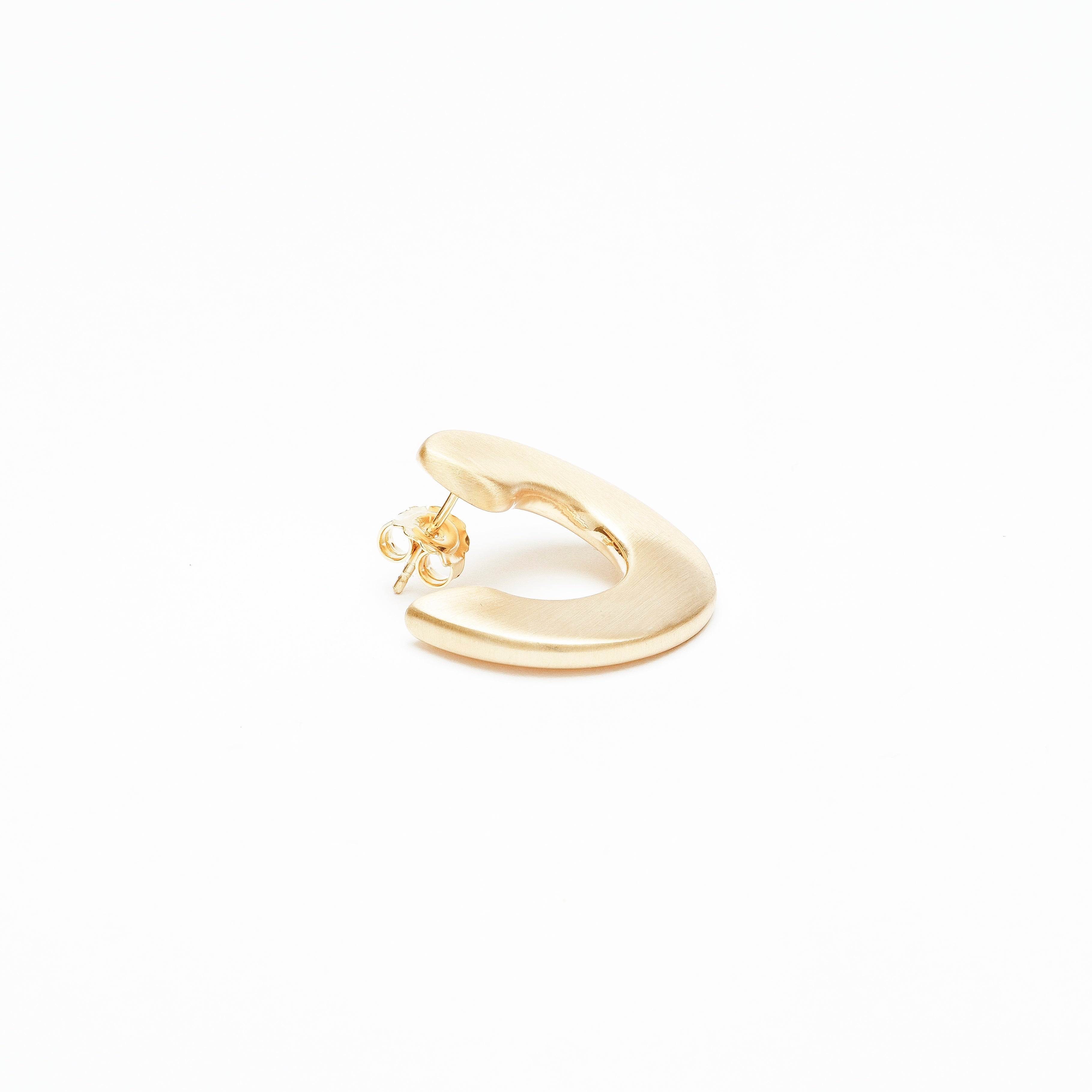 ORECCHINI CERCHIO SATINATO IN ARGENTO 925