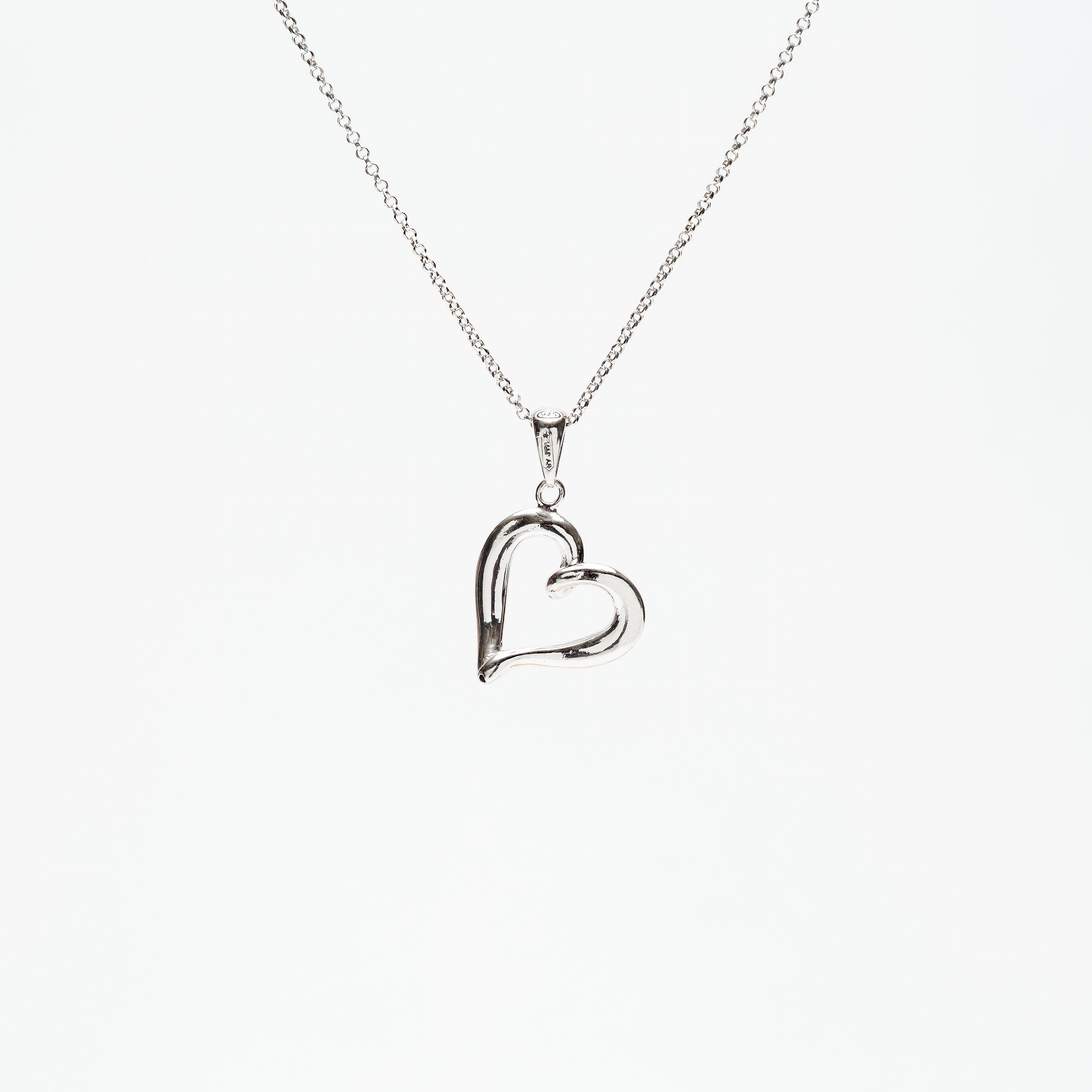 COLLANA CUORE MINIMAL IN ARGENTO 925