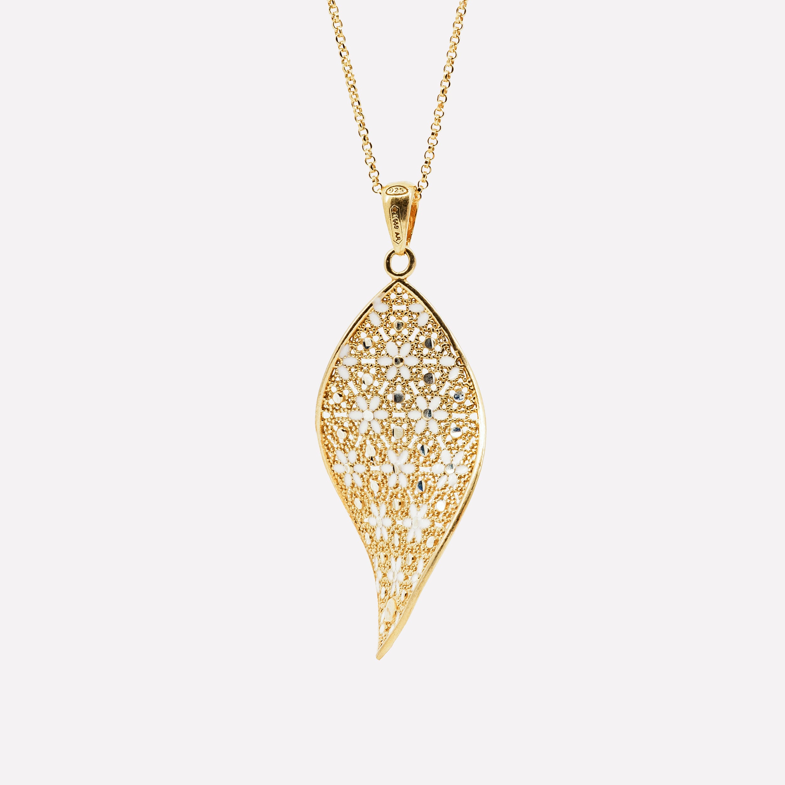 COLLANA FOGLIA IN ARGENTO "STAY SOFT"